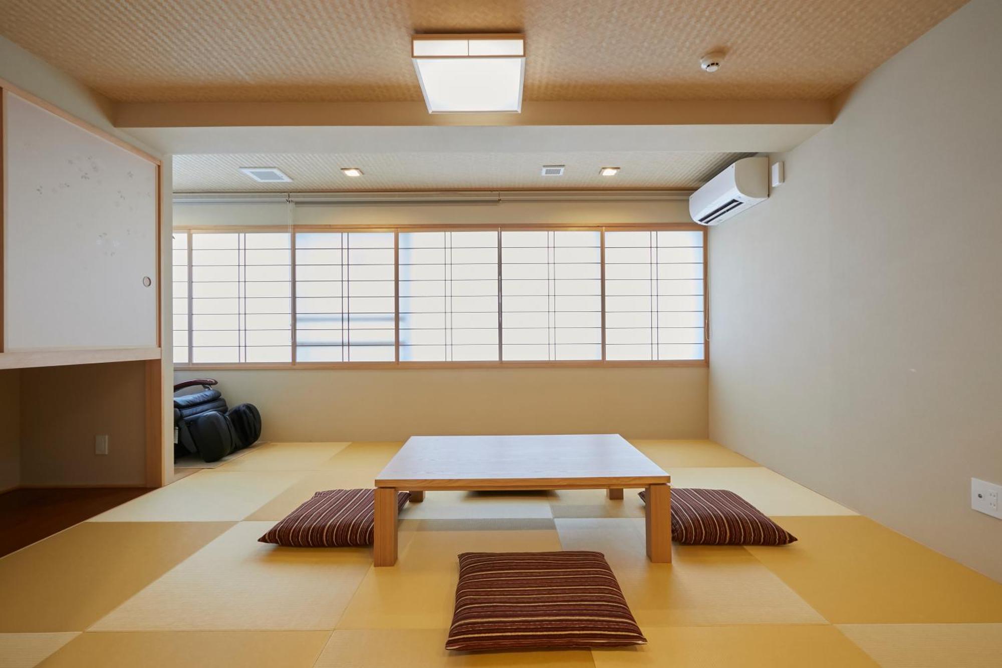 Condominium Hotel Keyakian Tokyo Nihonbashi Bagian luar foto
