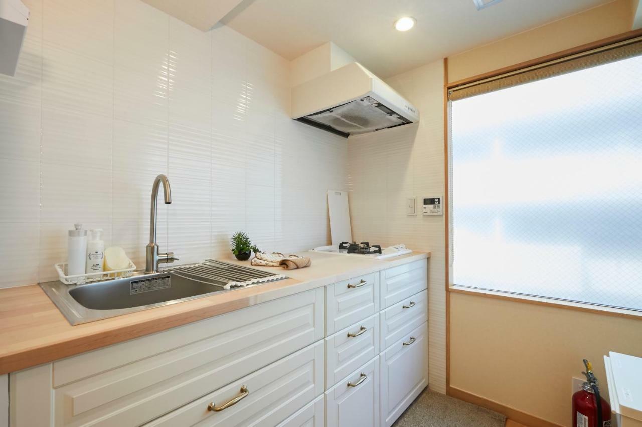 Condominium Hotel Keyakian Tokyo Nihonbashi Bagian luar foto